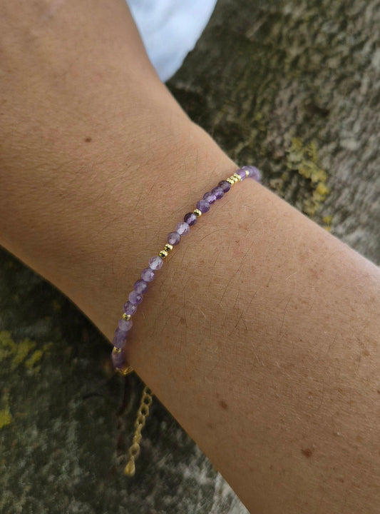 Luna Bracelet - Pastel Lilac - Stackable Bracelet