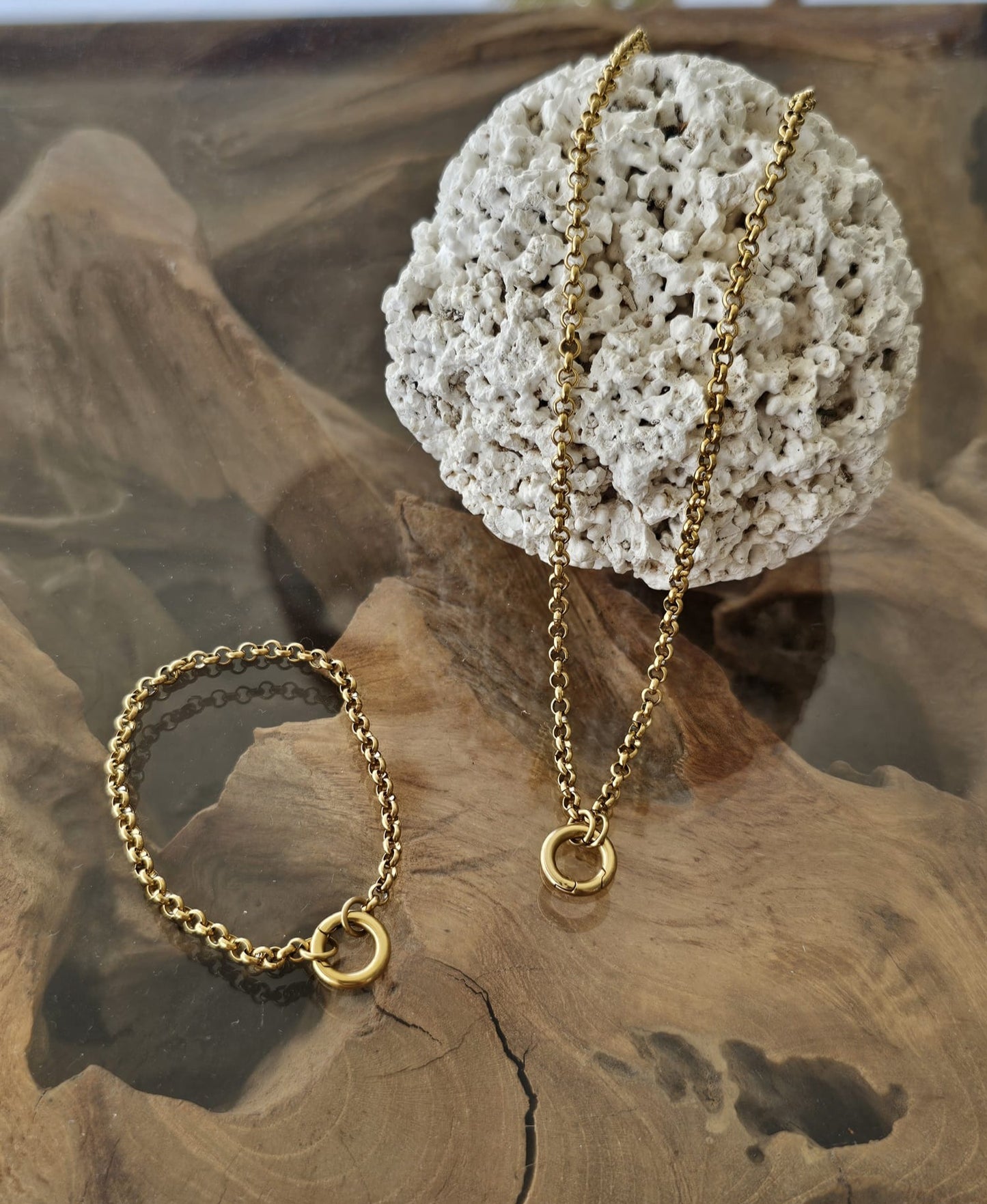 Eterna - Necklace in 18k Gold Plating
