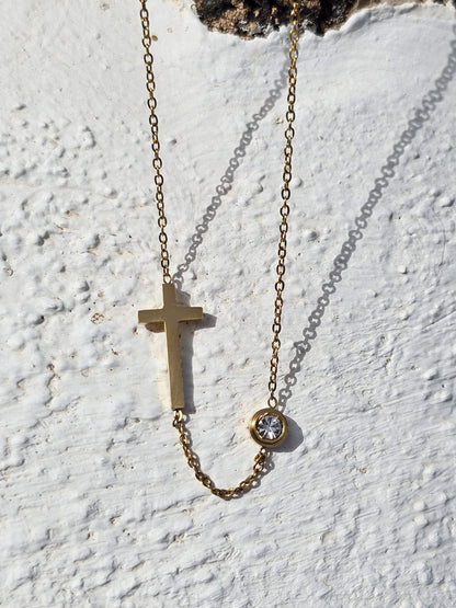 Faith and Spark - Necklace in 18k Gold Plating