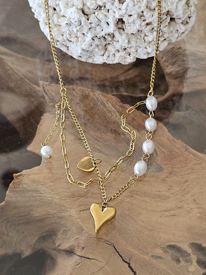 Pearly Love - Necklace in 18k Gold Plating