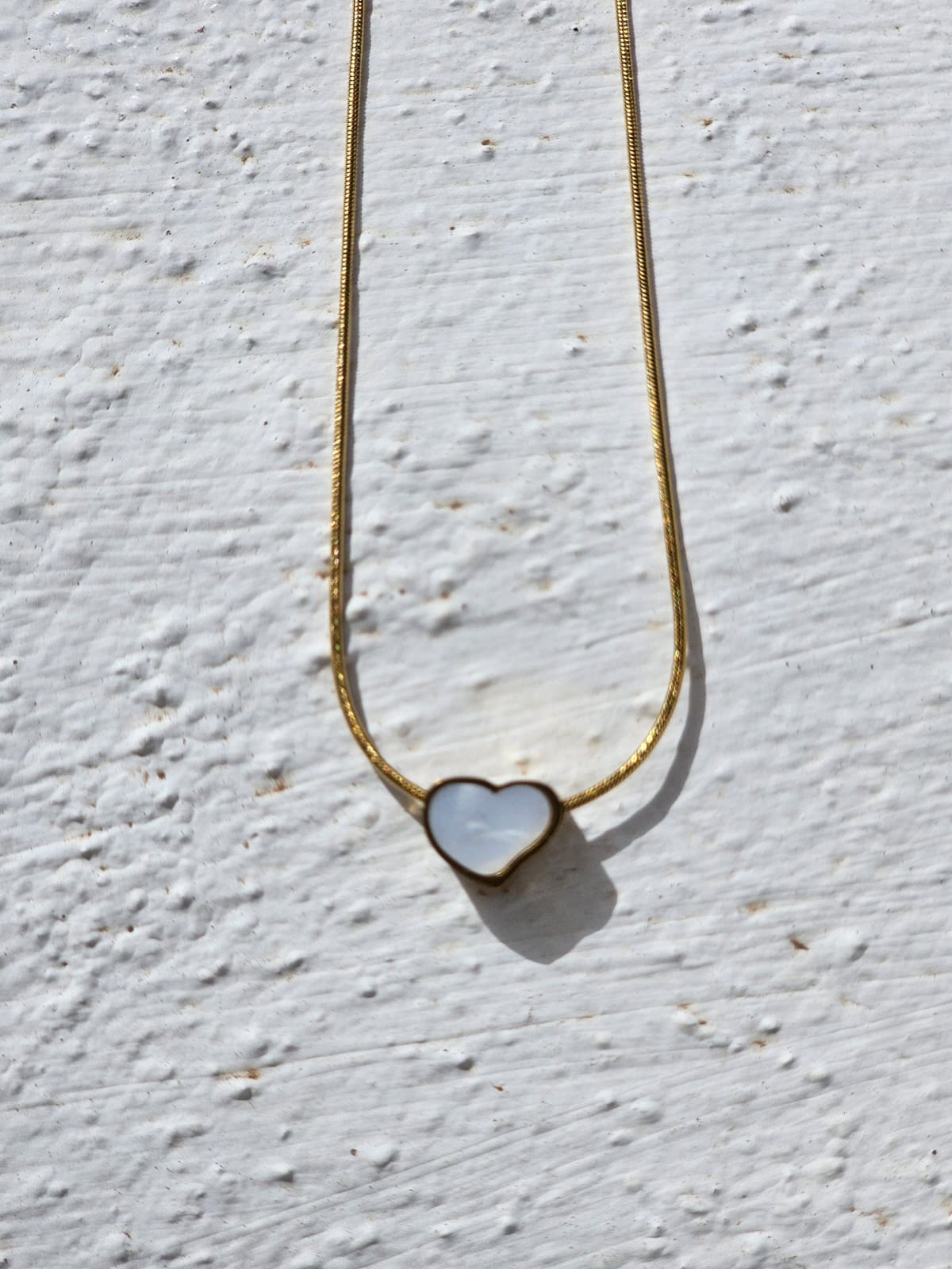 Pearly Heart - Necklace in 18k Gold Plating