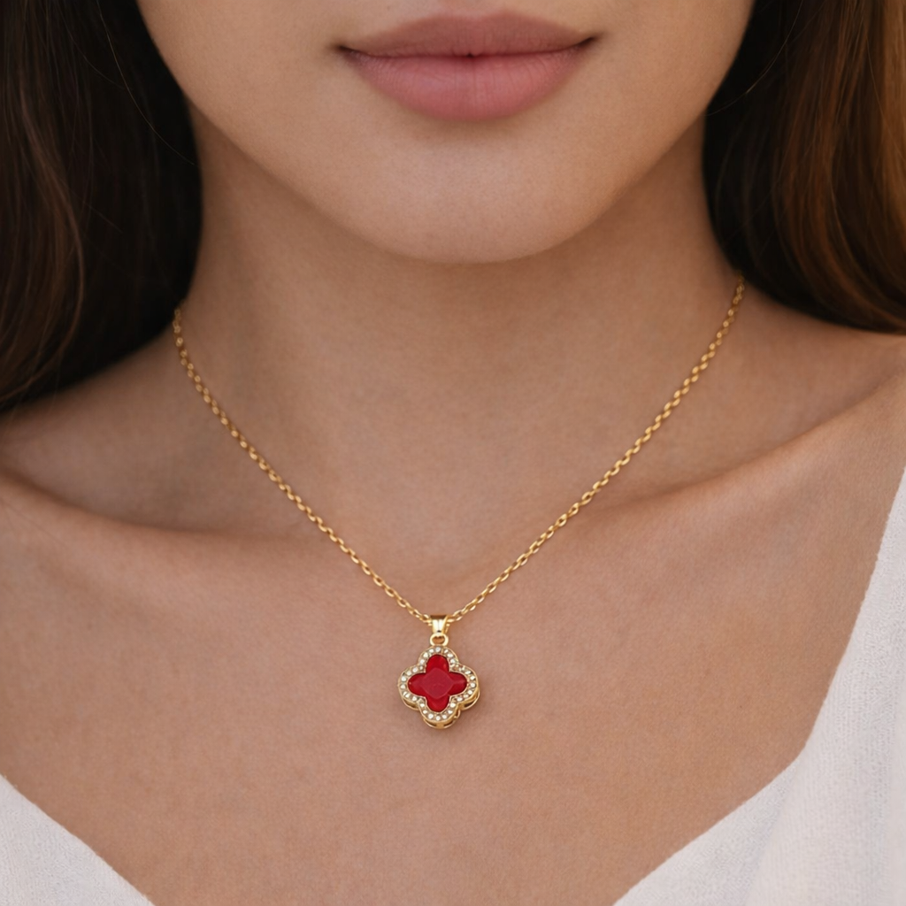 Valencia Clover Necklace - 18k Gold Plating